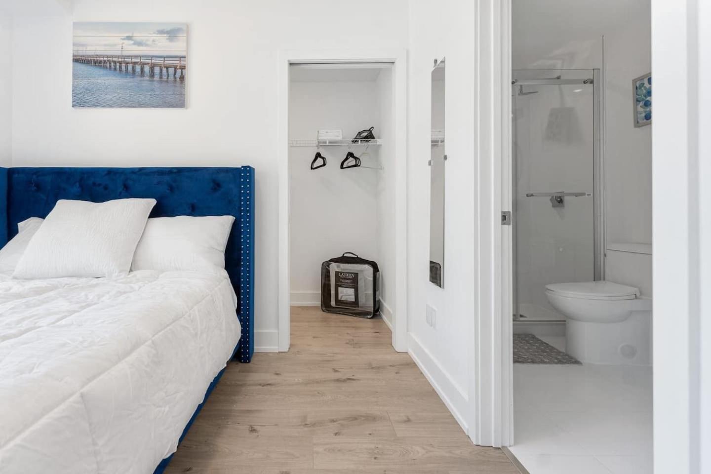 Entire Luxury Suite 4Mins To Falls Niagara Falls Exterior foto